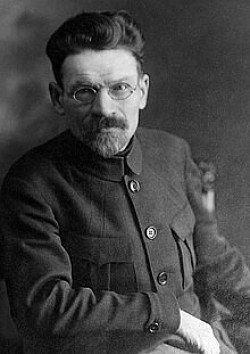 Mikhail Kalinin: Chairman of the Presidium of the Supreme Soviet of the Soviet Union